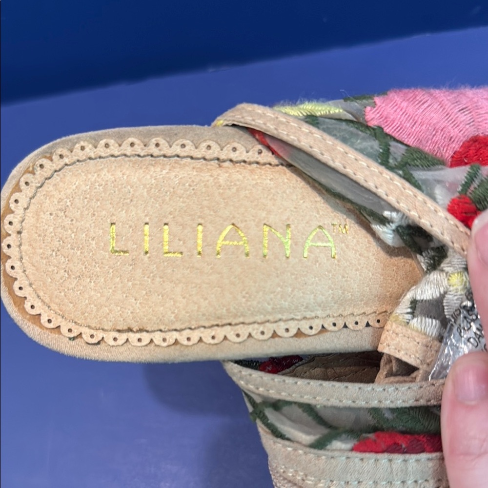 Ladies 8.5 Liliana Floral Embroidered Lace-Up Women's sandals summer booties - Picture 7 of 8